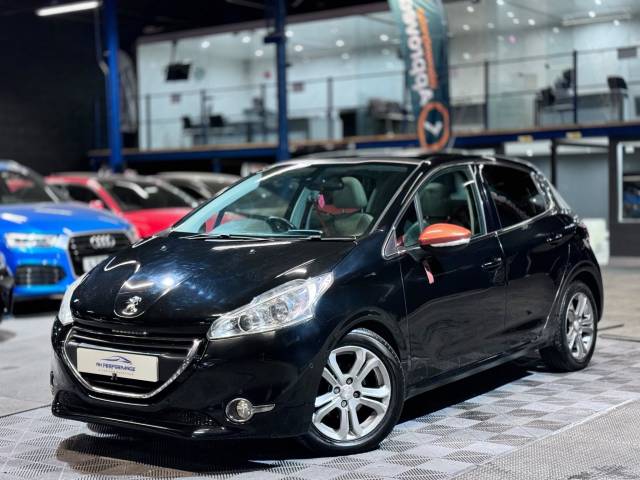 2014 Peugeot 208 1.6 e-HDi Roland Garros Euro 5 (s/s) 5dr