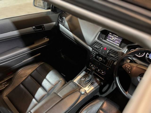 2010 Mercedes-Benz E Class 2.1 E220 CDI BlueEfficiency SE Tiptronic Euro 5 2dr