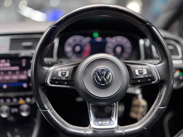 2017 Volkswagen Golf 2.0 TDI BlueMotion Tech GTD DSG Euro 6 (s/s) 5dr