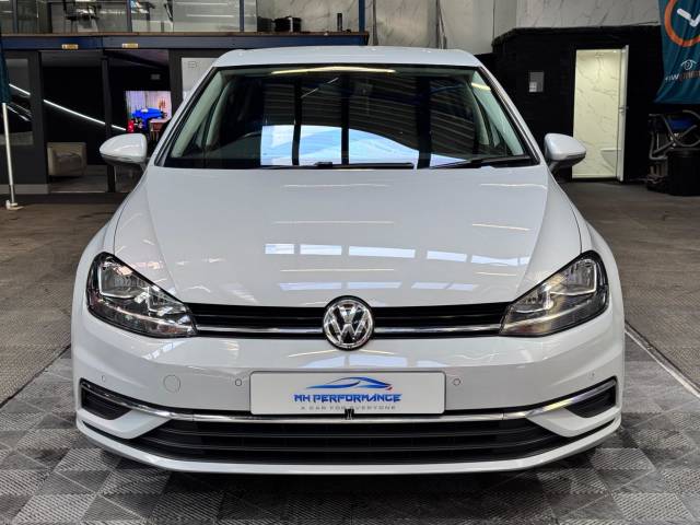2018 Volkswagen Golf 1.6 TDI SE Nav DSG Euro 6 (s/s) 5dr