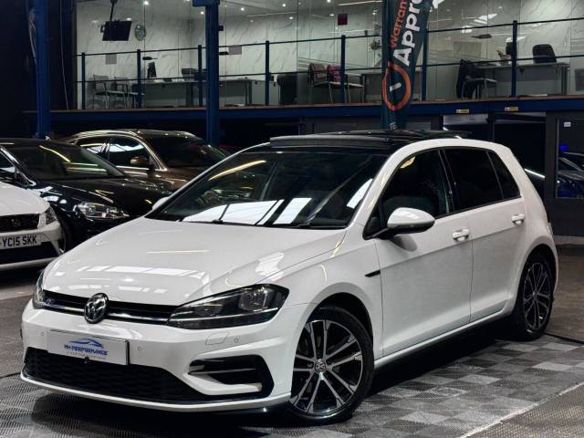 Volkswagen Golf 2.0 TDI BlueMotion Tech R-Line DSG Euro 6 (s/s) 5dr Hatchback Diesel White