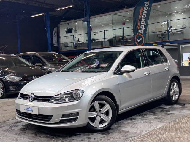 Volkswagen Golf 1.6 TDI BlueMotion Tech Match DSG Euro 5 (s/s) 5dr Hatchback Diesel Silver