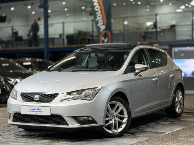 SEAT Leon 1.6 TDI CR SE DSG Euro 5 (s/s) 5dr Hatchback Diesel Silver
