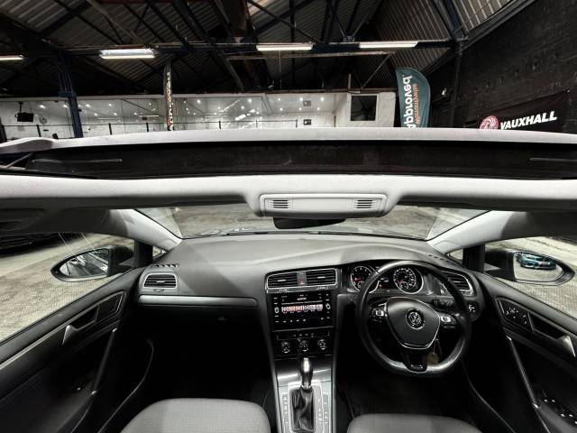 2018 Volkswagen Golf 1.5 TSI EVO SE DSG Euro 6 (s/s) 5dr