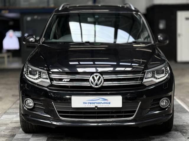 2015 Volkswagen Tiguan 2.0 TDI BlueMotion Tech R-Line DSG 4WD Euro 6 (s/s) 5dr