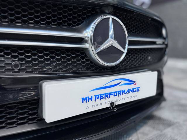 2020 Mercedes-Benz A Class 2.0 A35 AMG (Premium) SpdS DCT 4MATIC Euro 6 (s/s) 5dr