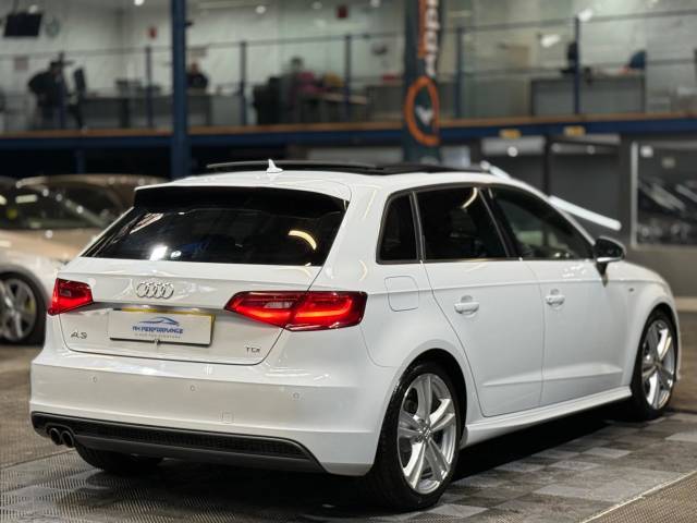 2013 Audi A3 2.0 TDI S line Sportback Euro 5 (s/s) 5dr