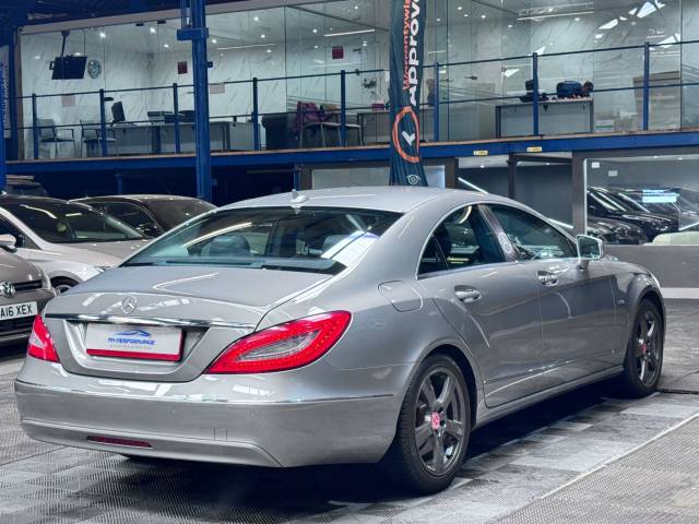 2011 Mercedes-Benz CLS 3.0 CLS350 CDI V6 BlueEfficiency Coupe G-Tronic+ Euro 5 4dr
