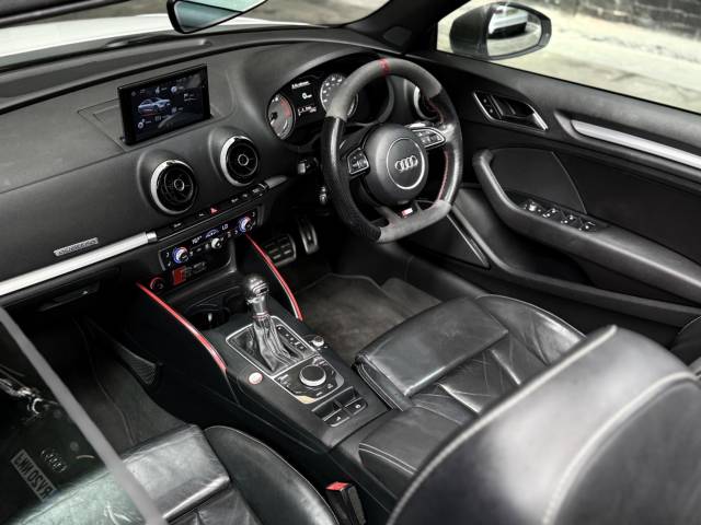 2015 Audi S3 2.0 TFSI Cabriolet S Tronic quattro Euro 6 (s/s) 2dr