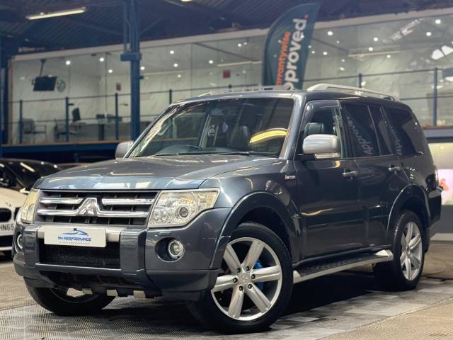 Mitsubishi Shogun 3.2 DI-DC Diamond Auto 4WD Euro 4 5dr LWB SUV Diesel Grey