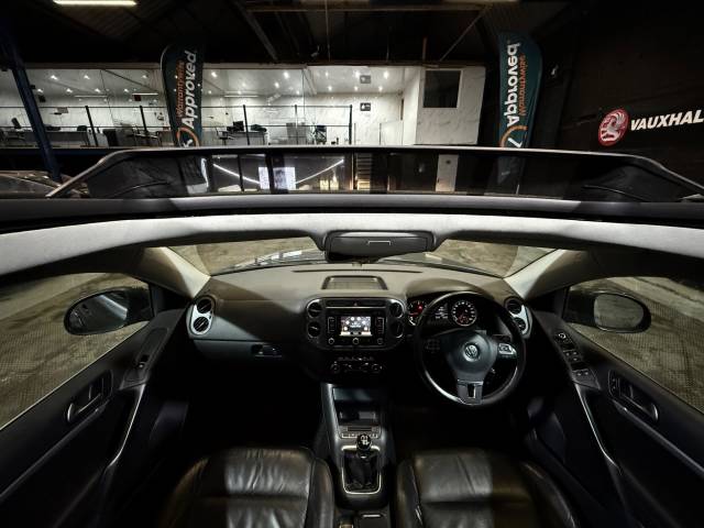 2014 Volkswagen Tiguan 2.0 TDI BlueMotion Tech Match 4WD Euro 5 (s/s) 5dr