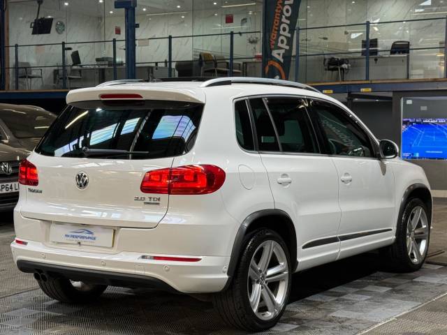 2013 Volkswagen Tiguan 2.0 TDI BlueMotion Tech R-Line DSG 4WD Euro 5 (s/s) 5dr