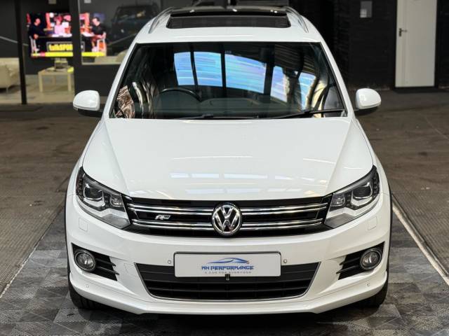 2015 Volkswagen Tiguan 2.0 TDI BlueMotion Tech R-Line Edition DSG 4WD Euro 6 (s/s) 5dr