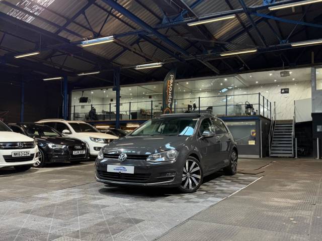2017 Volkswagen Golf 2.0 TDI BlueMotion Tech GT Edition DSG Euro 6 (s/s) 5dr