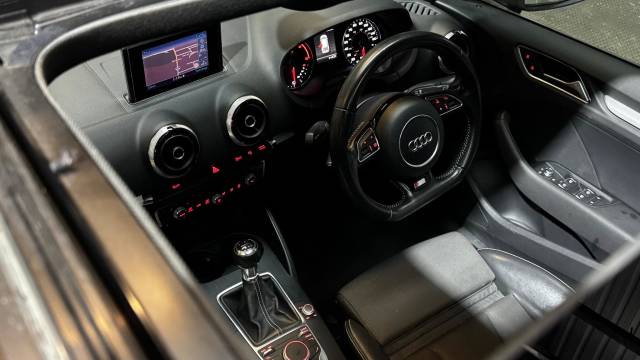 2013 Audi A3 2.0 TDI S line Sportback Euro 5 (s/s) 5dr