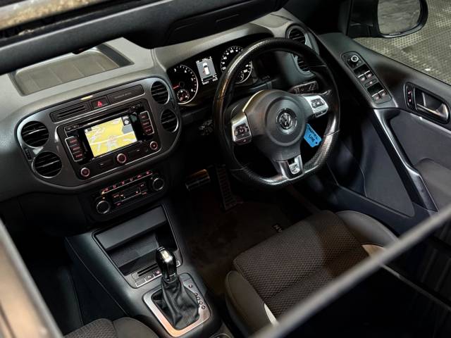 2013 Volkswagen Tiguan 2.0 TDI BlueMotion Tech R-Line DSG 4WD Euro 5 (s/s) 5dr
