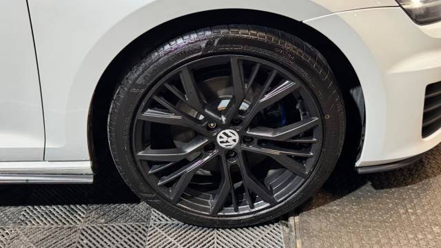 2016 Volkswagen Golf 2.0 TDI BlueMotion Tech GTD DSG Euro 6 (s/s) 5dr