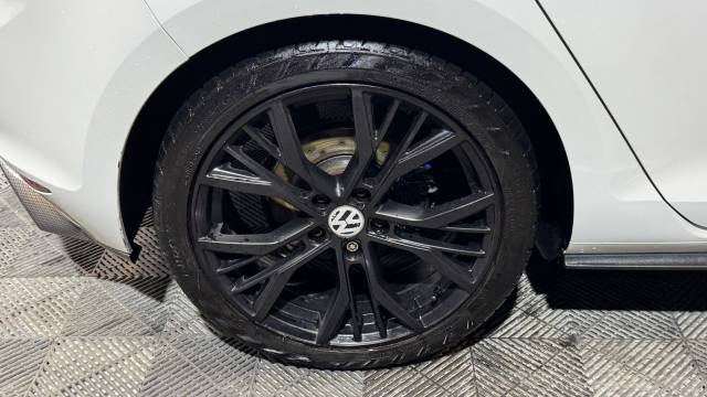 2016 Volkswagen Golf 2.0 TDI BlueMotion Tech GTD DSG Euro 6 (s/s) 5dr