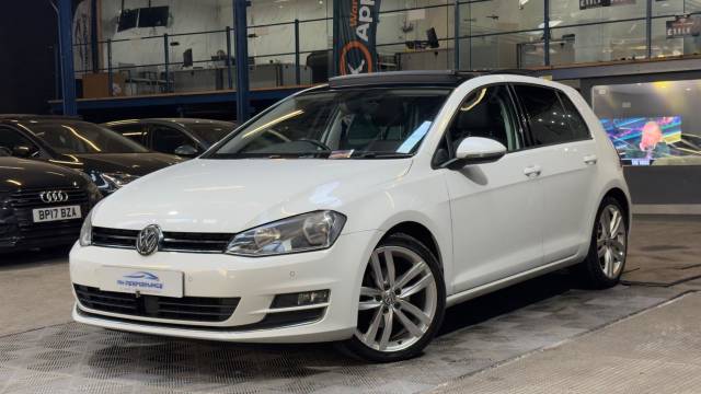Volkswagen Golf 1.4 TSI BlueMotion Tech ACT GT Edition DSG Euro 6 (s/s) 5dr Hatchback Petrol White