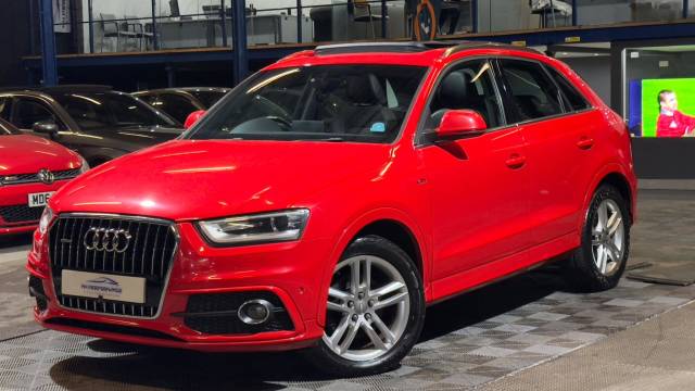 Audi Q3 2.0 TDI S line S Tronic quattro Euro 5 (s/s) 5dr SUV Diesel Red