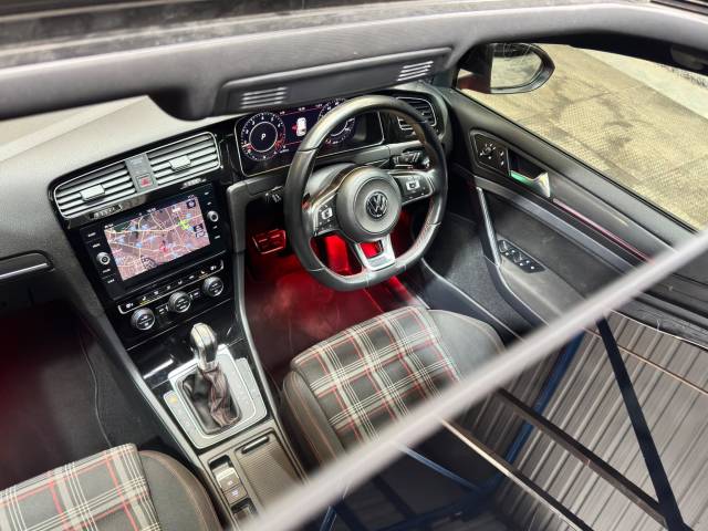 2017 Volkswagen Golf 2.0 TSI GTI Performance DSG Euro 6 (s/s) 5dr