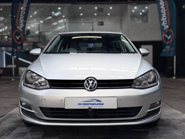 2015 Volkswagen Golf 1.6 TDI BlueMotion Tech Match DSG Euro 5 (s/s) 5dr