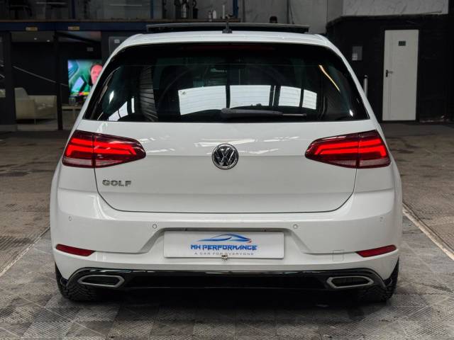 2017 Volkswagen Golf 2.0 TDI R-Line DSG Euro 6 (s/s) 5dr
