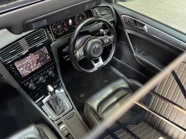 2017 Volkswagen Golf 2.0 TDI R-Line DSG Euro 6 (s/s) 5dr