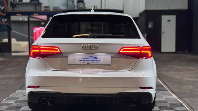 2018 Audi S3 2.0 TFSI Black Edition Sportback S Tronic quattro Euro 6 (s/s) 5dr