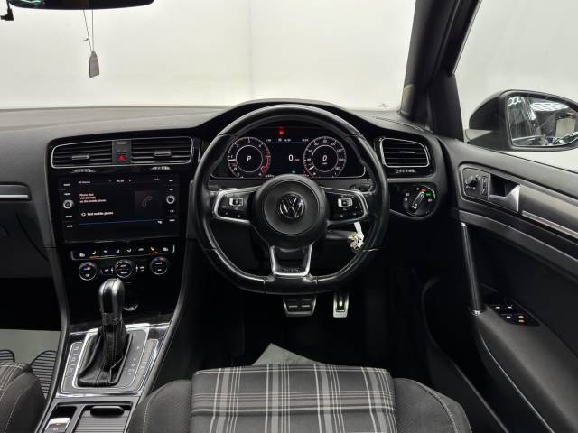 2017 Volkswagen Golf 2.0 TDI BlueMotion Tech GTD DSG Euro 6 (s/s) 5dr