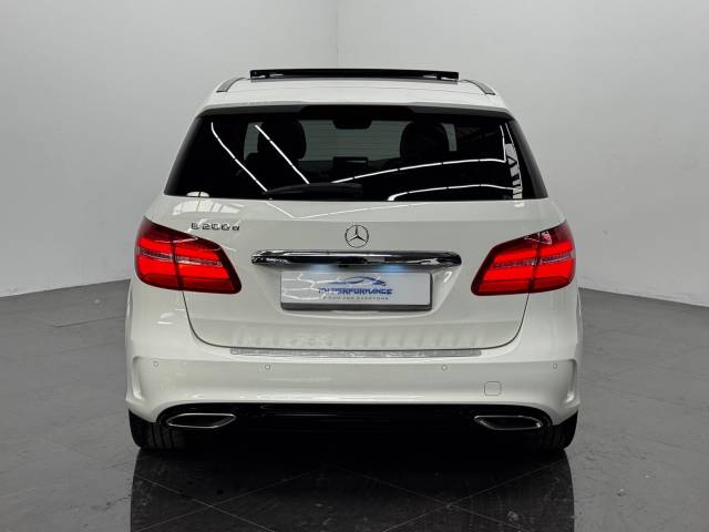 2016 Mercedes-Benz B Class 2.1 B200d AMG Line (Premium Plus) 7G-DCT Euro 6 (s/s) 5dr