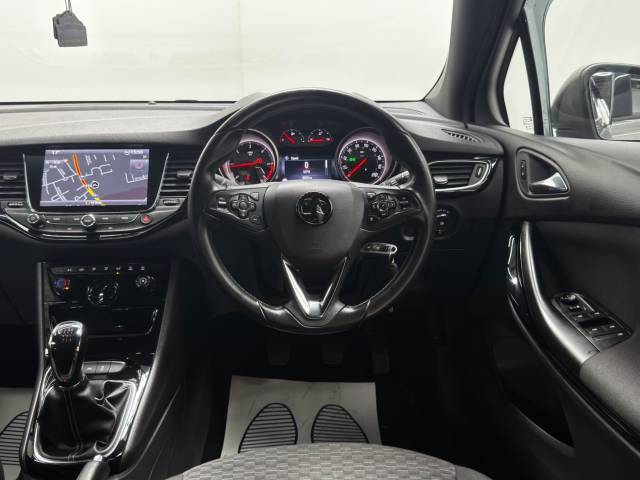 2017 Vauxhall Astra 1.6 CDTi ecoTEC BlueInjection SRi VX Line Nav Euro 6 5dr