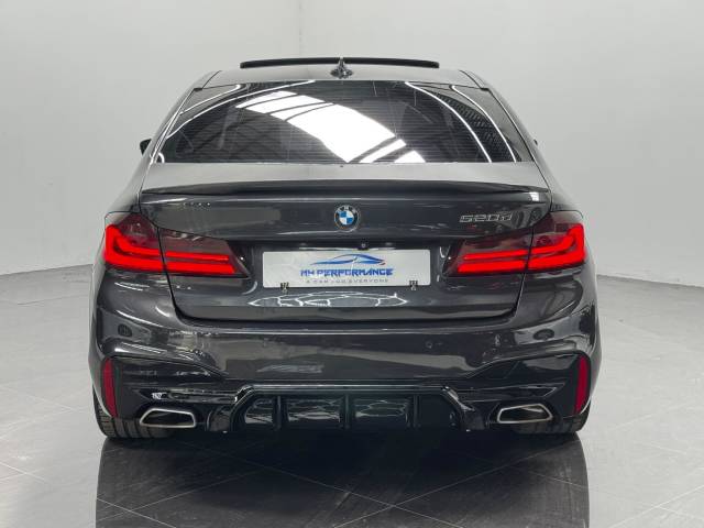 2017 BMW 5 Series 2.0 520d M Sport Auto Euro 6 (s/s) 4dr