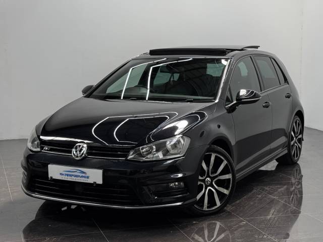Volkswagen Golf 2.0 TDI BlueMotion Tech R-Line Edition DSG Euro 6 (s/s) 5dr Hatchback Diesel Black
