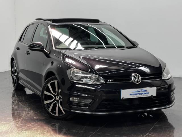 2016 Volkswagen Golf 2.0 TDI BlueMotion Tech R-Line Edition DSG Euro 6 (s/s) 5dr