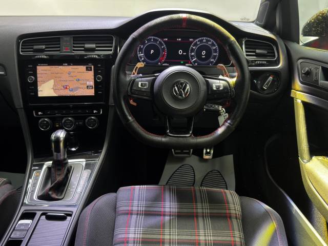 2017 Volkswagen Golf 2.0 TSI GTI DSG Euro 6 (s/s) 3dr