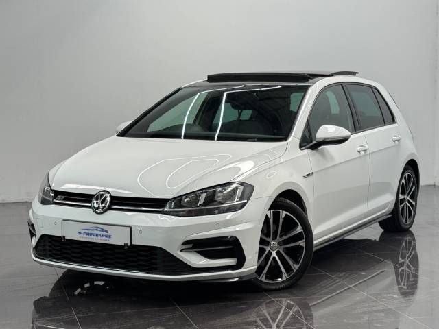 Volkswagen Golf 1.5 TSI EVO R-Line DSG Euro 6 (s/s) 5dr Hatchback Petrol White