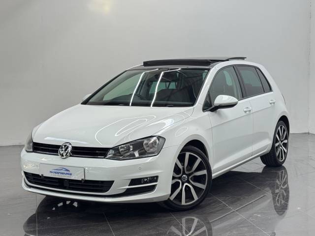 Volkswagen Golf 2.0 TDI BlueMotion Tech GT DSG Euro 5 (s/s) 5dr Hatchback Diesel White