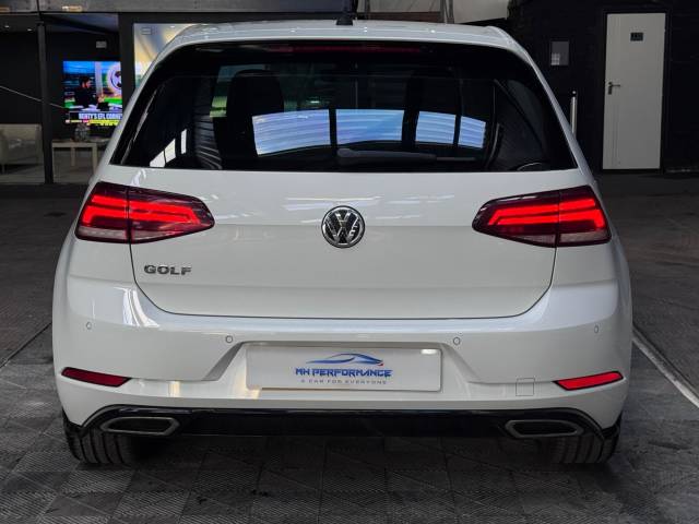 2018 Volkswagen Golf 2.0 TDI BlueMotion Tech R-Line Euro 6 (s/s) 5dr