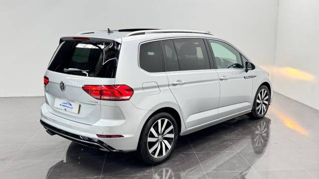 2017 Volkswagen Touran 2.0 TDI BlueMotion Tech R-Line Euro 6 (s/s) 5dr