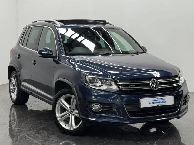 2015 Volkswagen Tiguan 2.0 TDI BlueMotion Tech R-Line DSG 4WD Euro 5 (s/s) 5dr (Nav)