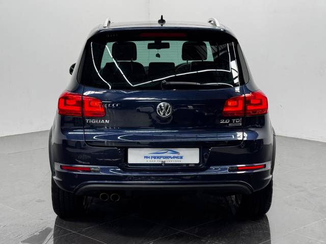 2015 Volkswagen Tiguan 2.0 TDI BlueMotion Tech R-Line DSG 4WD Euro 5 (s/s) 5dr (Nav)