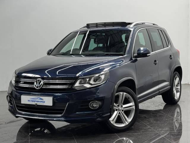 2015 Volkswagen Tiguan 2.0 TDI BlueMotion Tech R-Line DSG 4WD Euro 5 (s/s) 5dr (Nav)