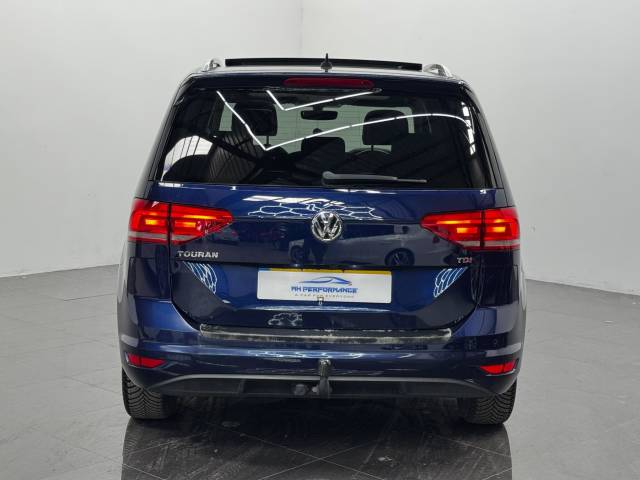 2017 Volkswagen Touran 1.6 TDI SE Family DSG Euro 6 (s/s) 5dr