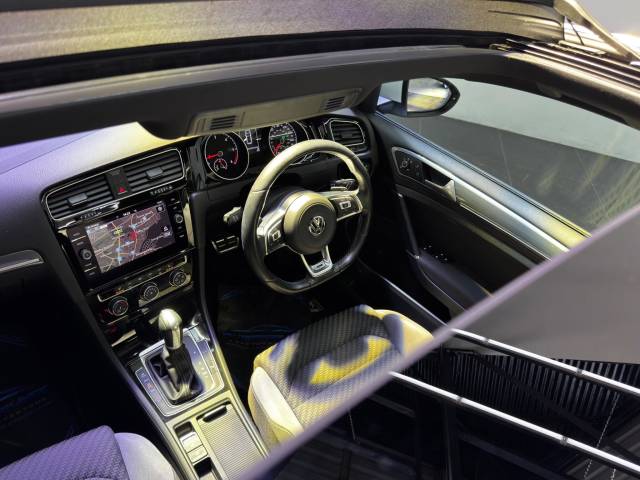 2018 Volkswagen Golf 2.0 TDI R-Line DSG Euro 6 (s/s) 5dr