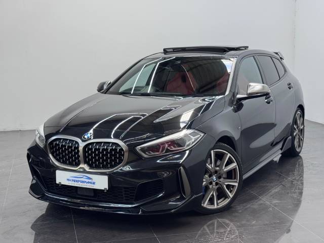 BMW 1 Series 2.0 M135i Auto xDrive Euro 6 (s/s) 5dr Hatchback Petrol Black