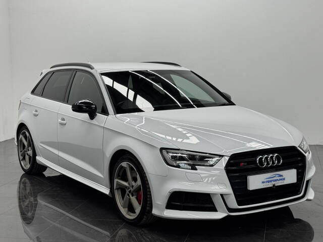 2017 Audi S3 2.0 TFSI Black Edition Sportback S Tronic quattro Euro 6 (s/s) 5dr