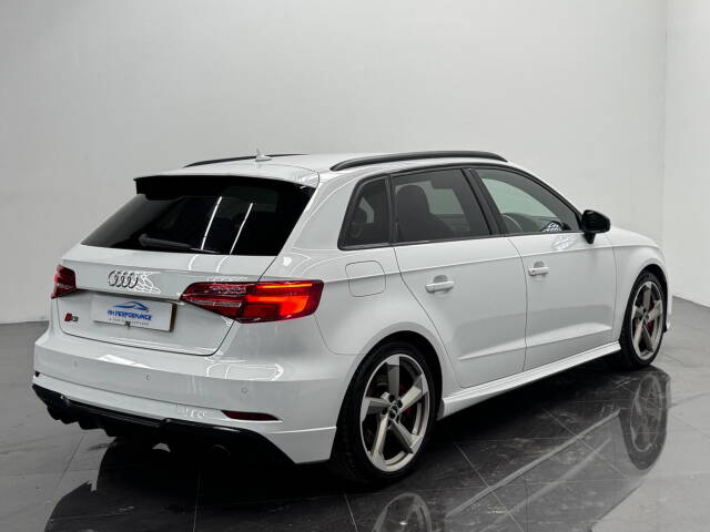 2017 Audi S3 2.0 TFSI Black Edition Sportback S Tronic quattro Euro 6 (s/s) 5dr